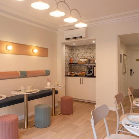 Hotel Avama Prony Paris Ngoại thất bức ảnh