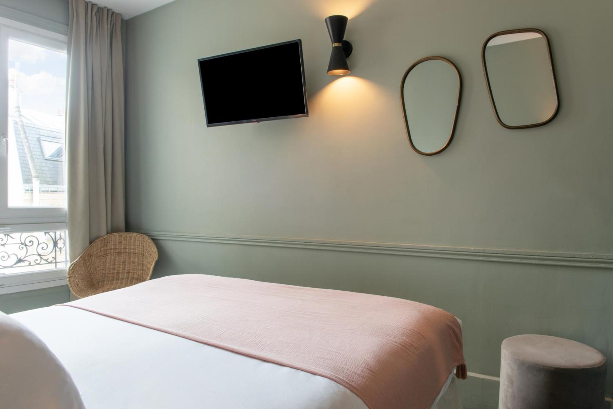 Hotel Avama Prony Paris Phòng bức ảnh